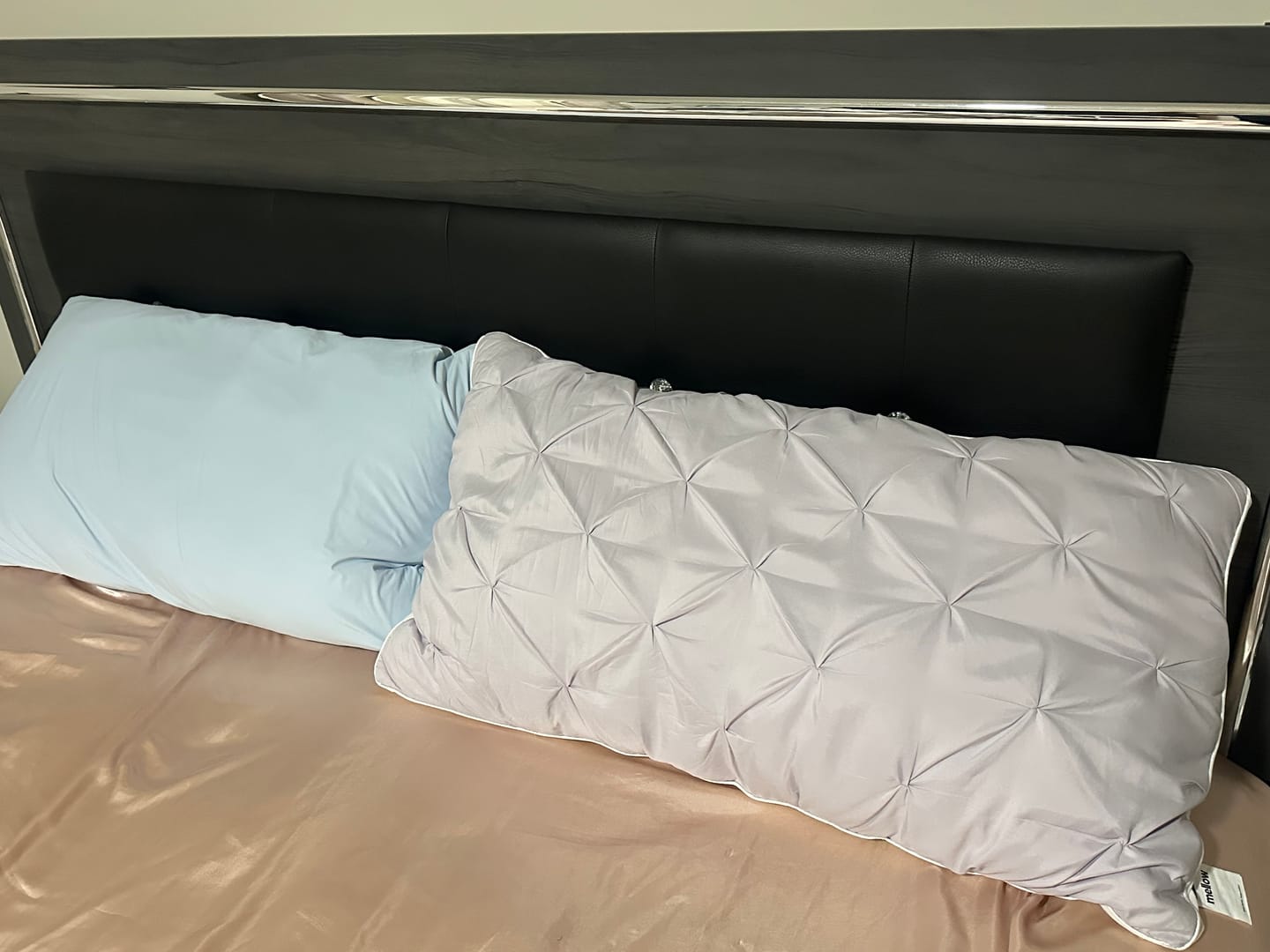 Customer photo review of Ploof Pillow