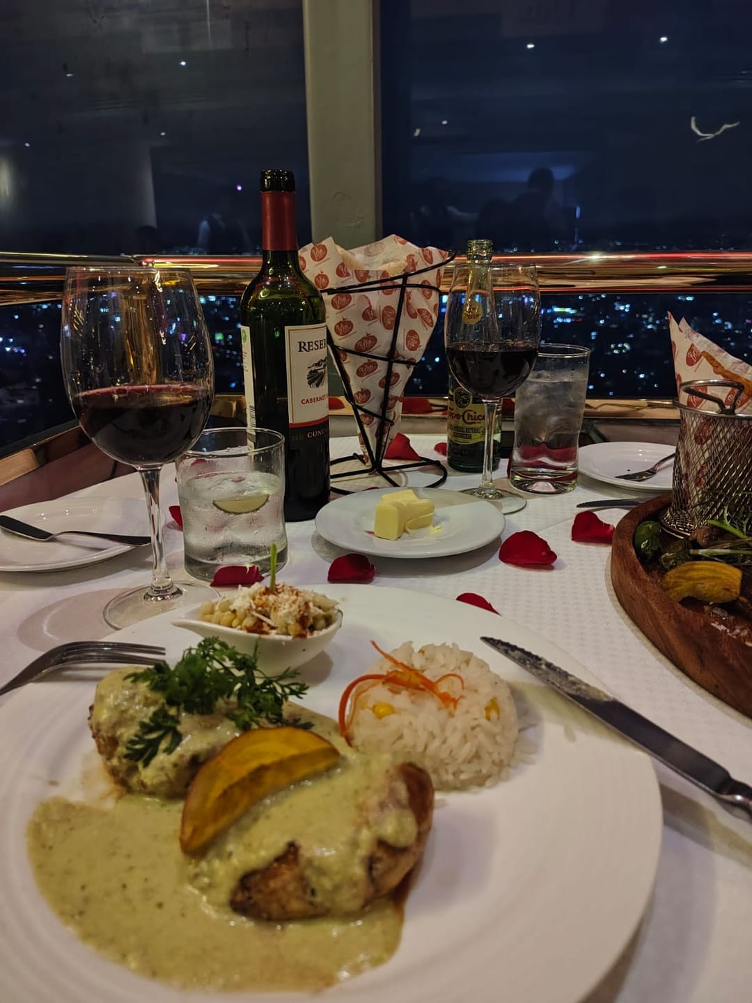 Customer photo review of Cena Romántica