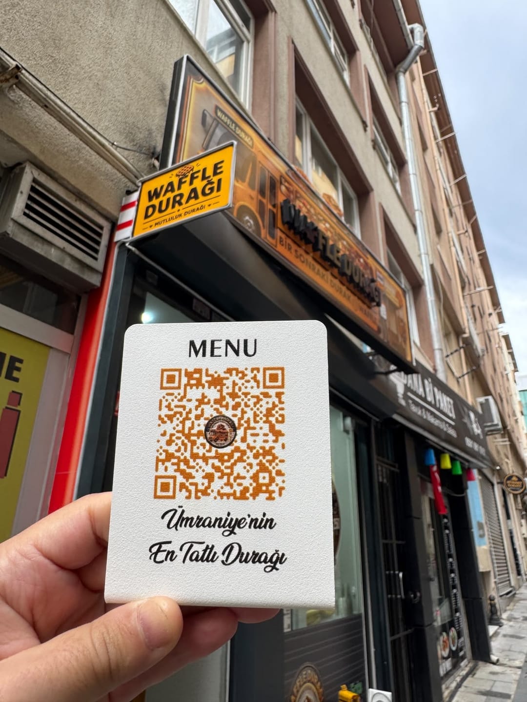 Customer photo review of Metal QR Menü Standı
