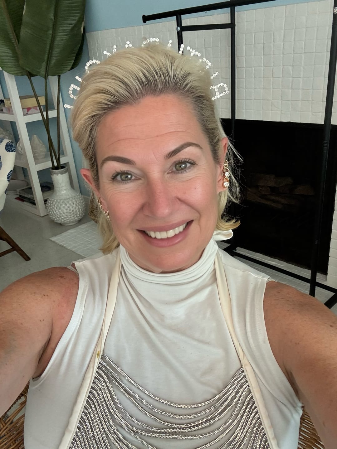 Customer photo review of Gali Chain Top - Crystal / Ivory