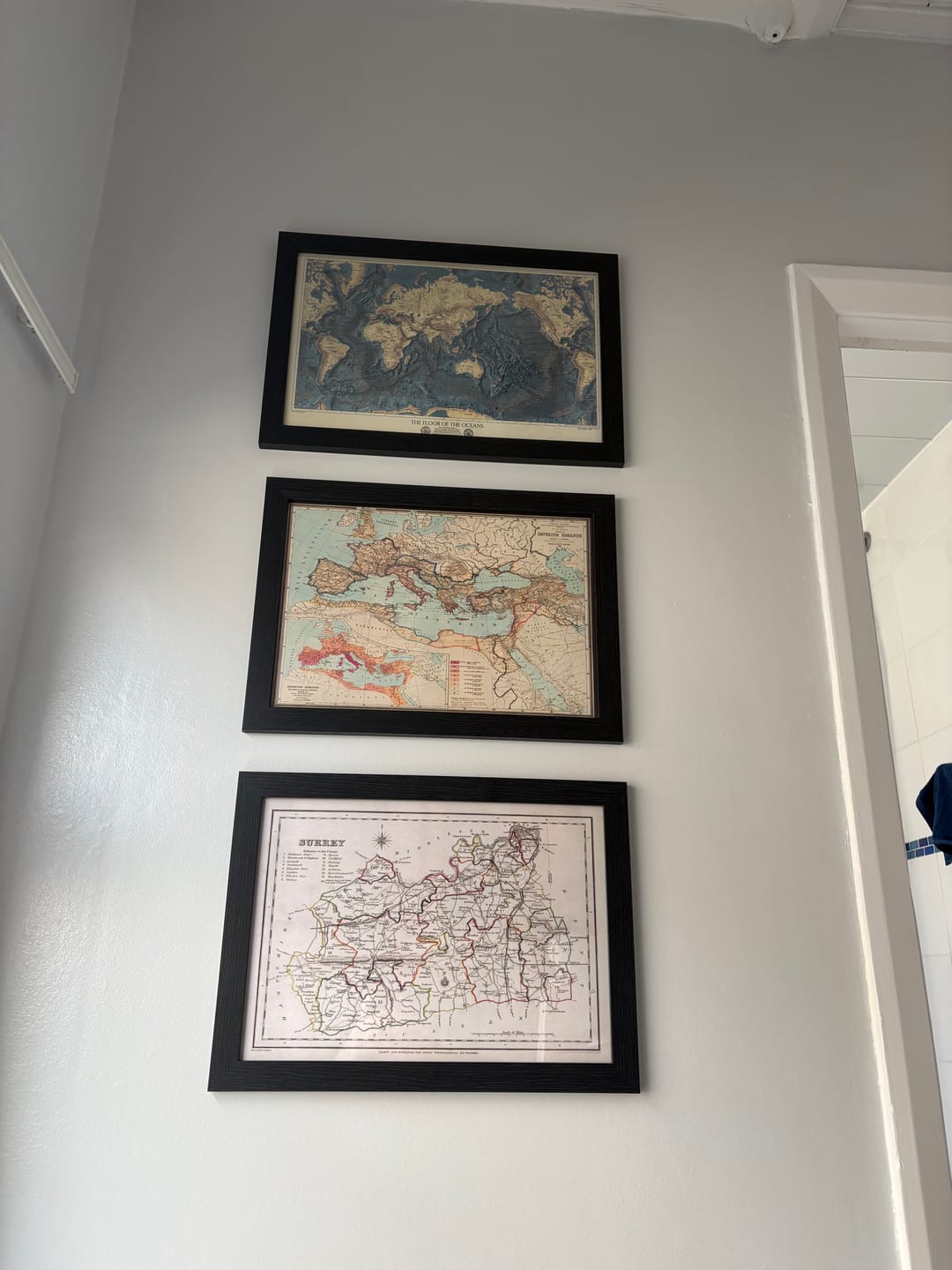 Customer photo review of Rare Old Map of the Ocean Floor and Land Relief by the US Navy in 1976 - Europe, Africa, Americas, Antarctica, Australia