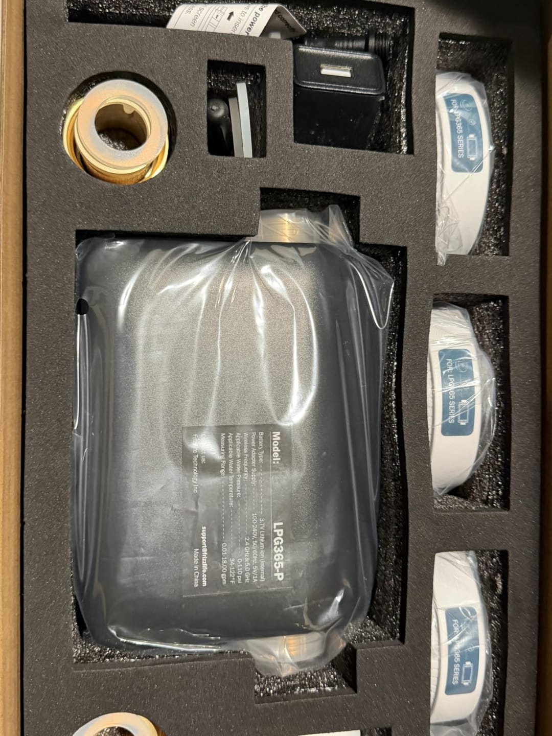 Customer photo review of Frizzlife Smart Water Monitor & Automatic Shutoff with 3 Leak Sensors, LPG365-P-3S