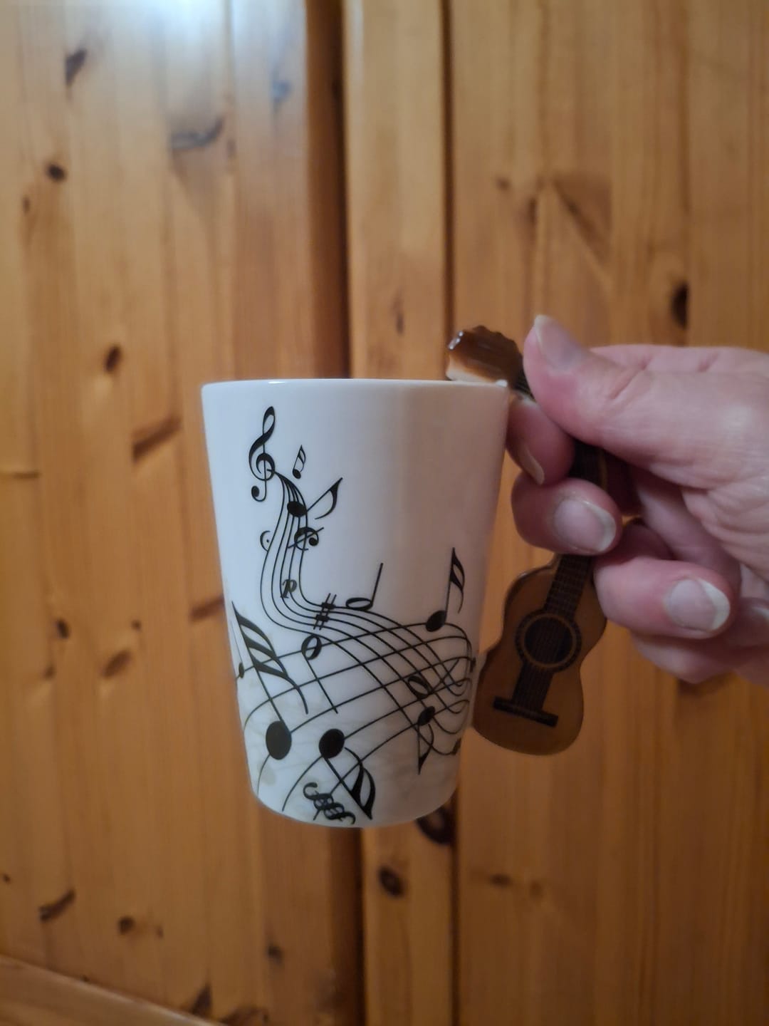 Customer photo review of Originelle Tasse – Gitarre