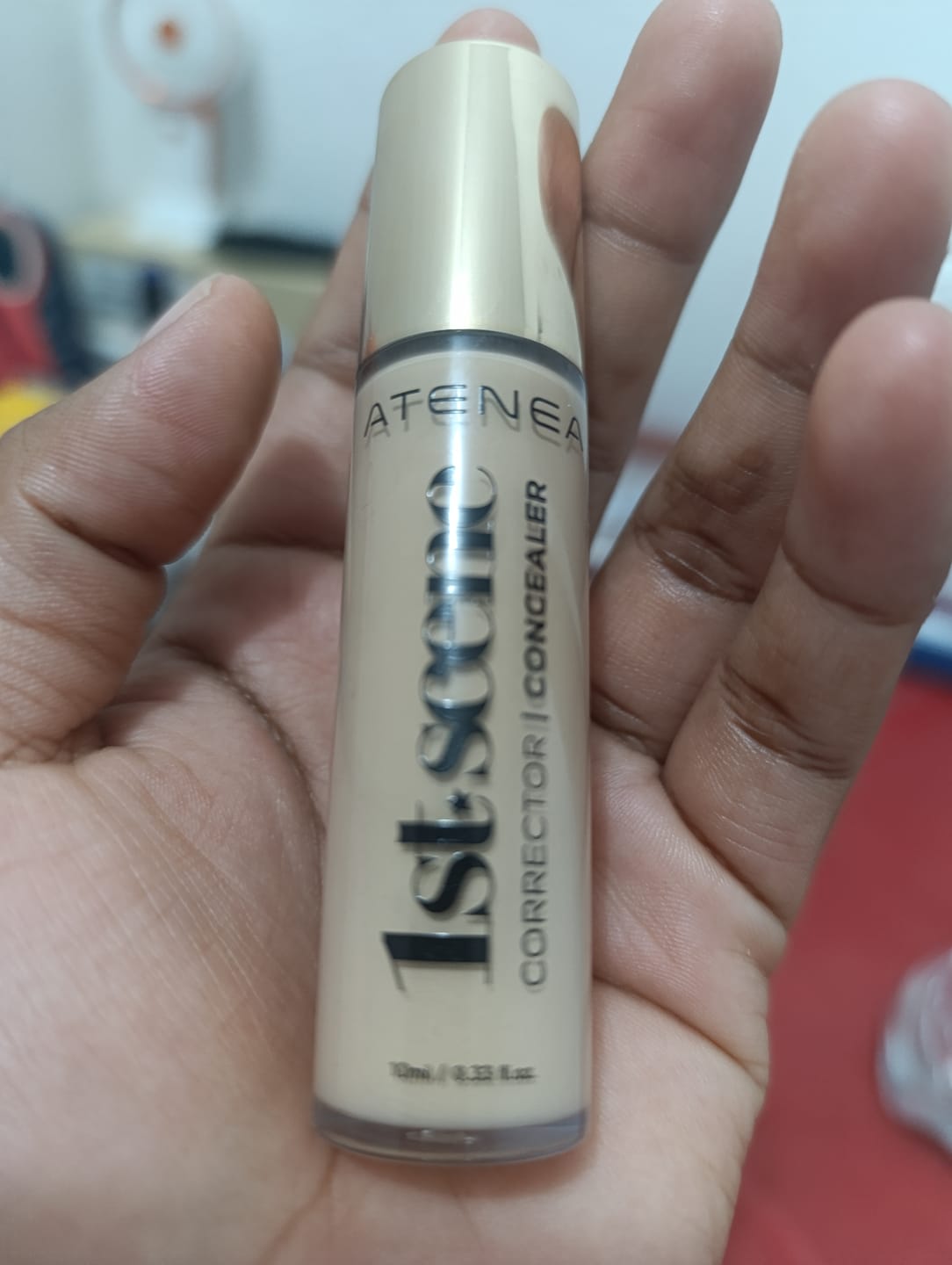 Customer photo review of CORRECTOR  LÍQUIDO  1ST SCENE