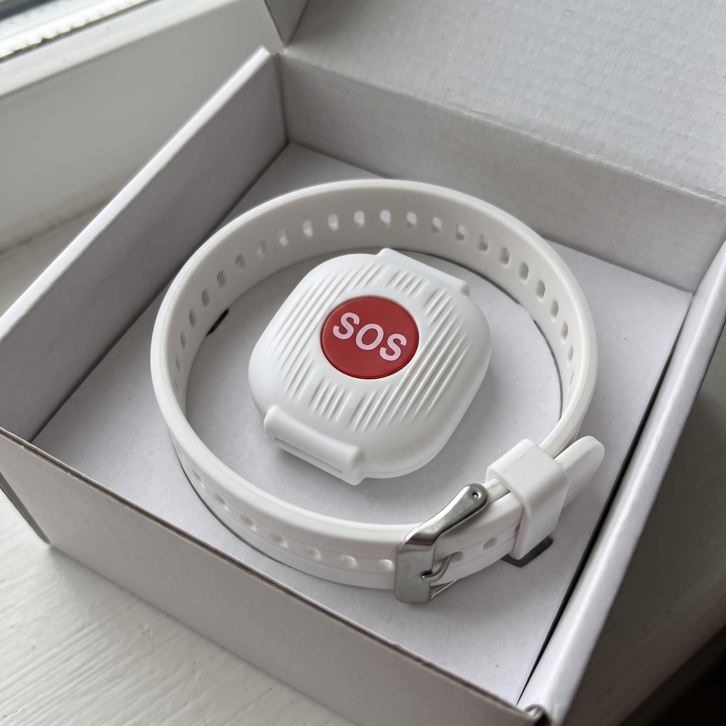 Customer photo review of Pulsera de Emergencia con Botón SOS para Mayores