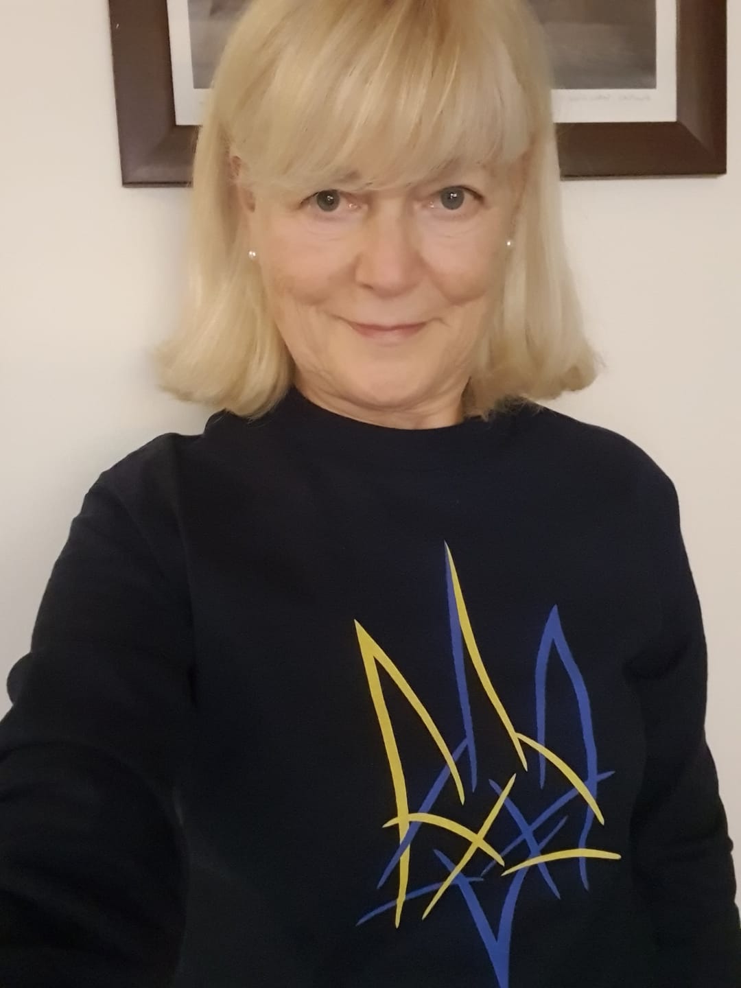 Customer photo review of Abstract Tryzub Long Sleeve Tee