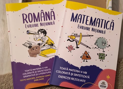 Customer's Pachet Evaluare Națională, showing colorful Română and Matematică study books side by side on a surface.