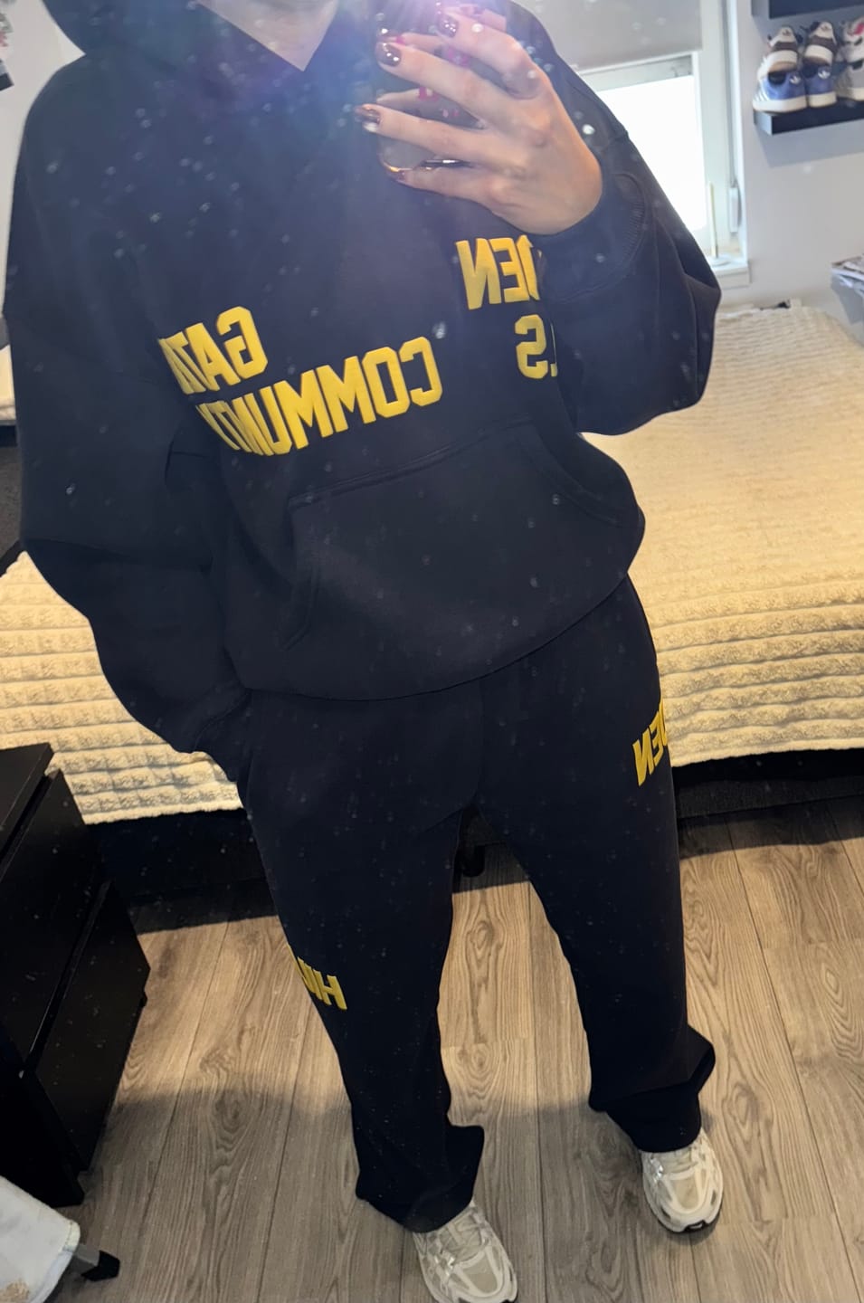 Customer photo review of GATED COMMUNITY HOODIE AMBER/NAVY