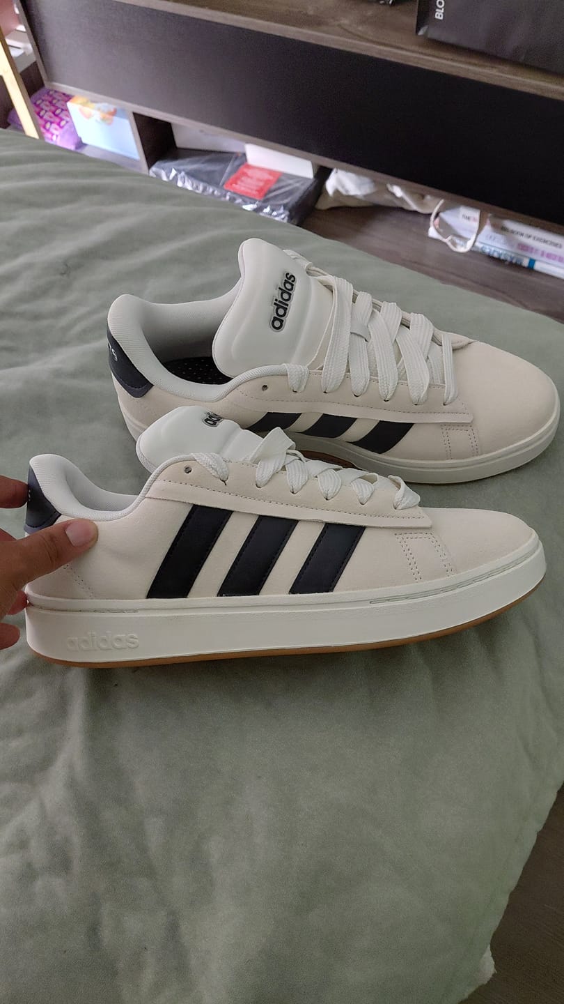 Customer photo review of Zapatillas Adidas Grand Court Alpha 00S Hombre Blanco