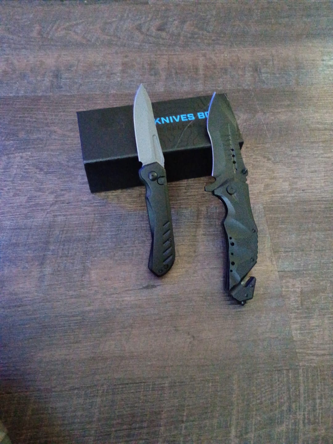 Customer photo review of MYSTERY KNIVES BOX™