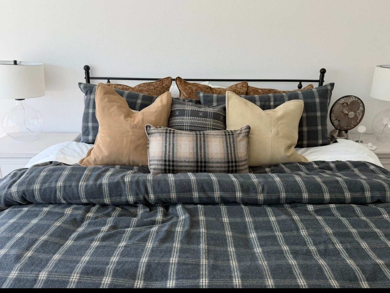 Customer photo review of MarshMellow Comforter