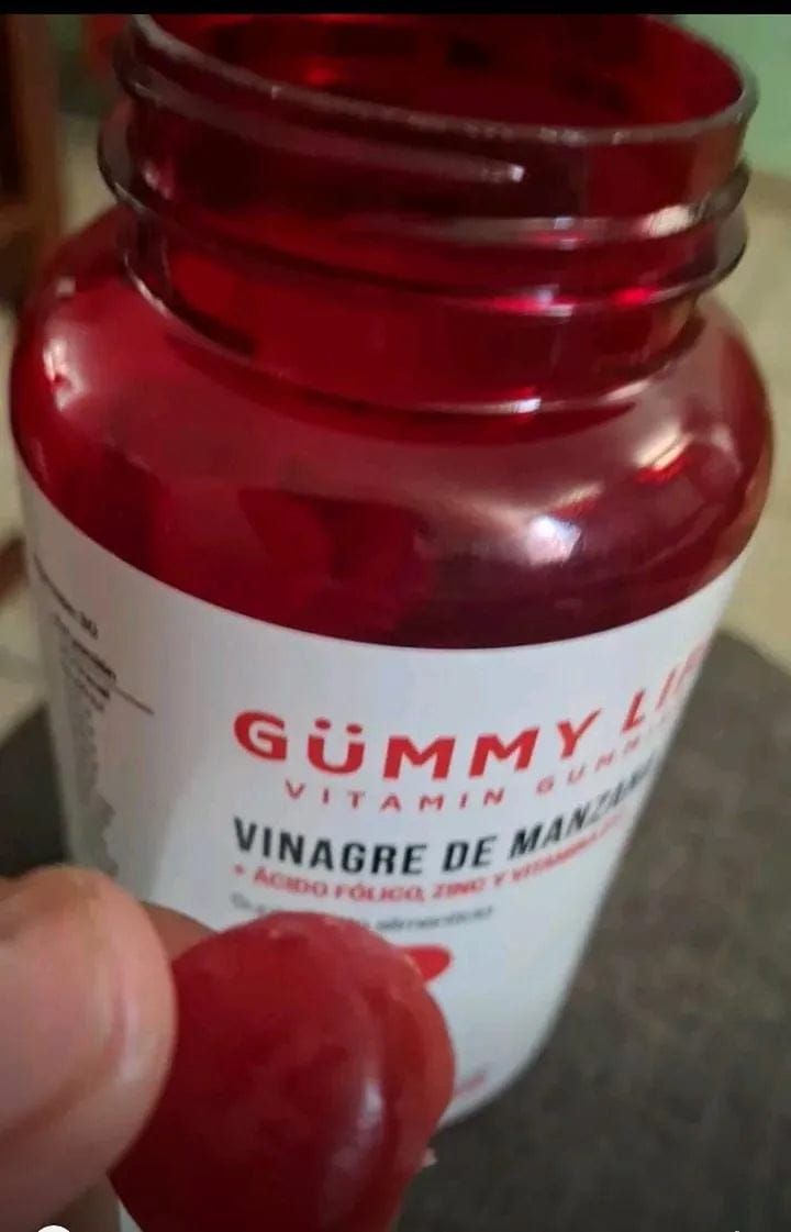 Customer photo review of GOMITAS DE VINAGRE DE MANZANA
