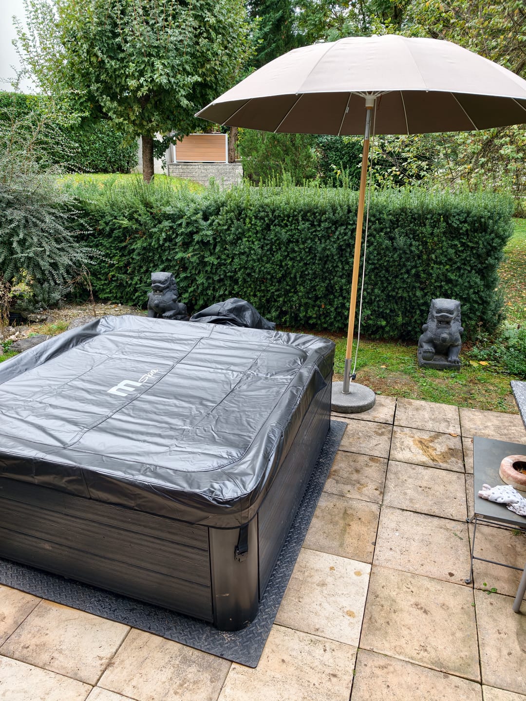 Customer photo review of Mspa Whirlpool Oslo PLUS XXL App Steuerung LED 2026 180x180cm