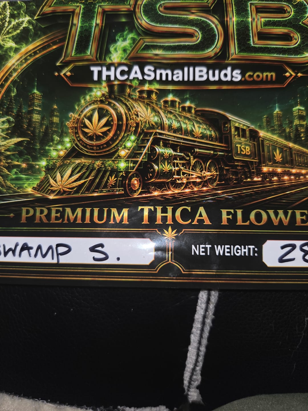 Customer photo review of Toad Crossing THCA Flower - Cheap Oz