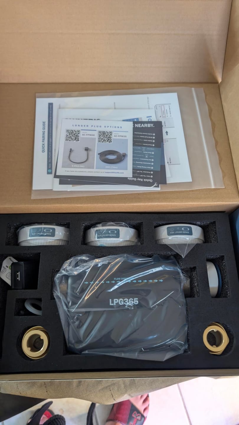 Customer photo review of Frizzlife Smart Water Monitor & Automatic Shutoff System with 3 Leak Sensors,  LPG365-3S