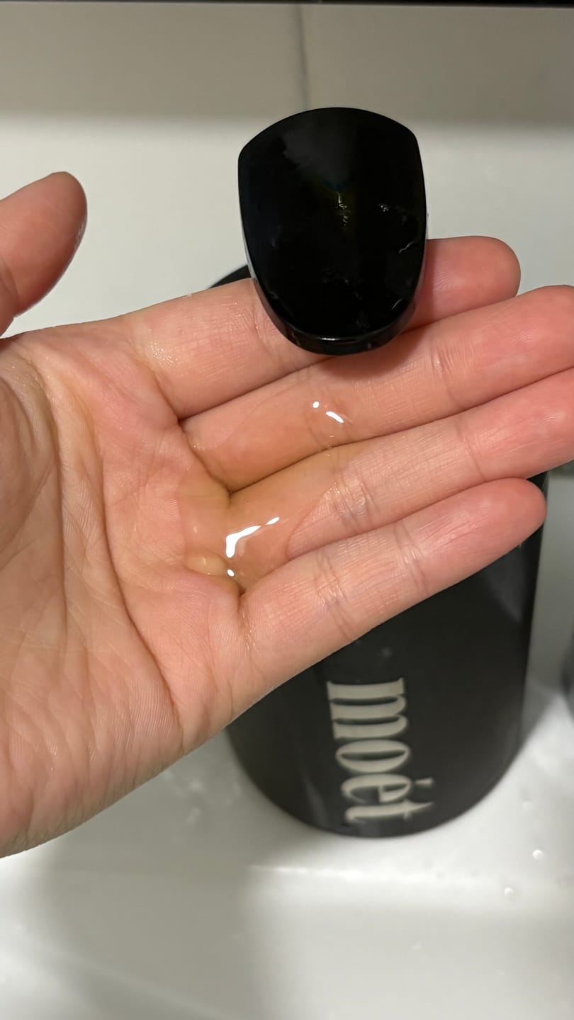 Customer photo review of moét Scalp Shampoo — Sulfate-Free Scalp Care 480ml