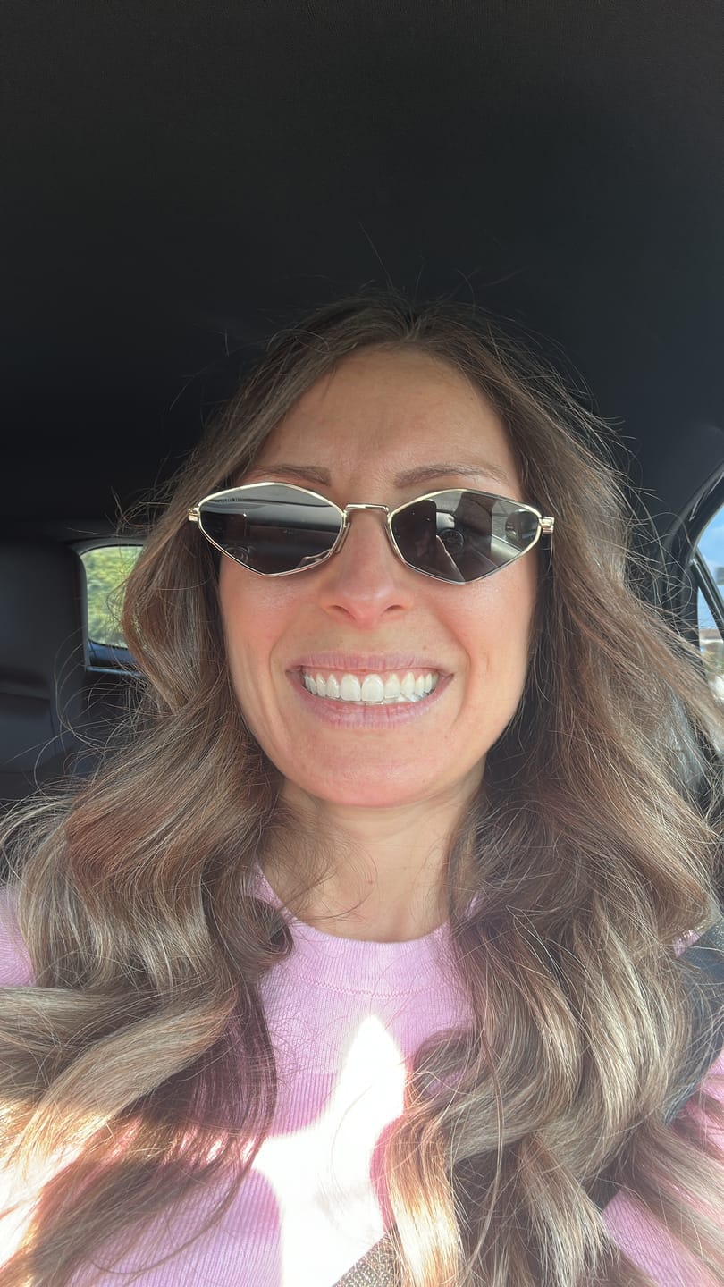 Customer photo review of MIU MIU - 56ZS OCCHIALI DA SOLE