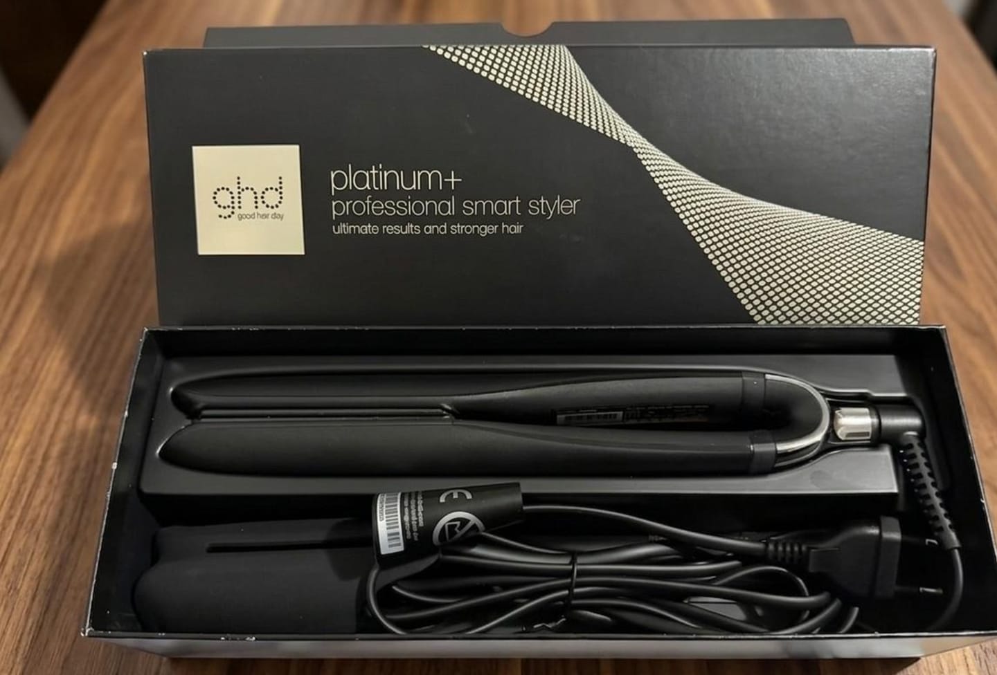 Customer photo review of GHD MAX FLAT IRON (2 INCH PLATE) BLACK