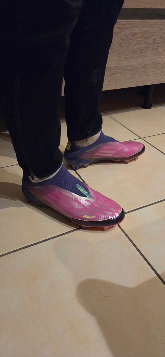 Customer photo review of Adidas F50 Laceless Lamine Yamal 2 - Violet/Rose/Jaune Fluo