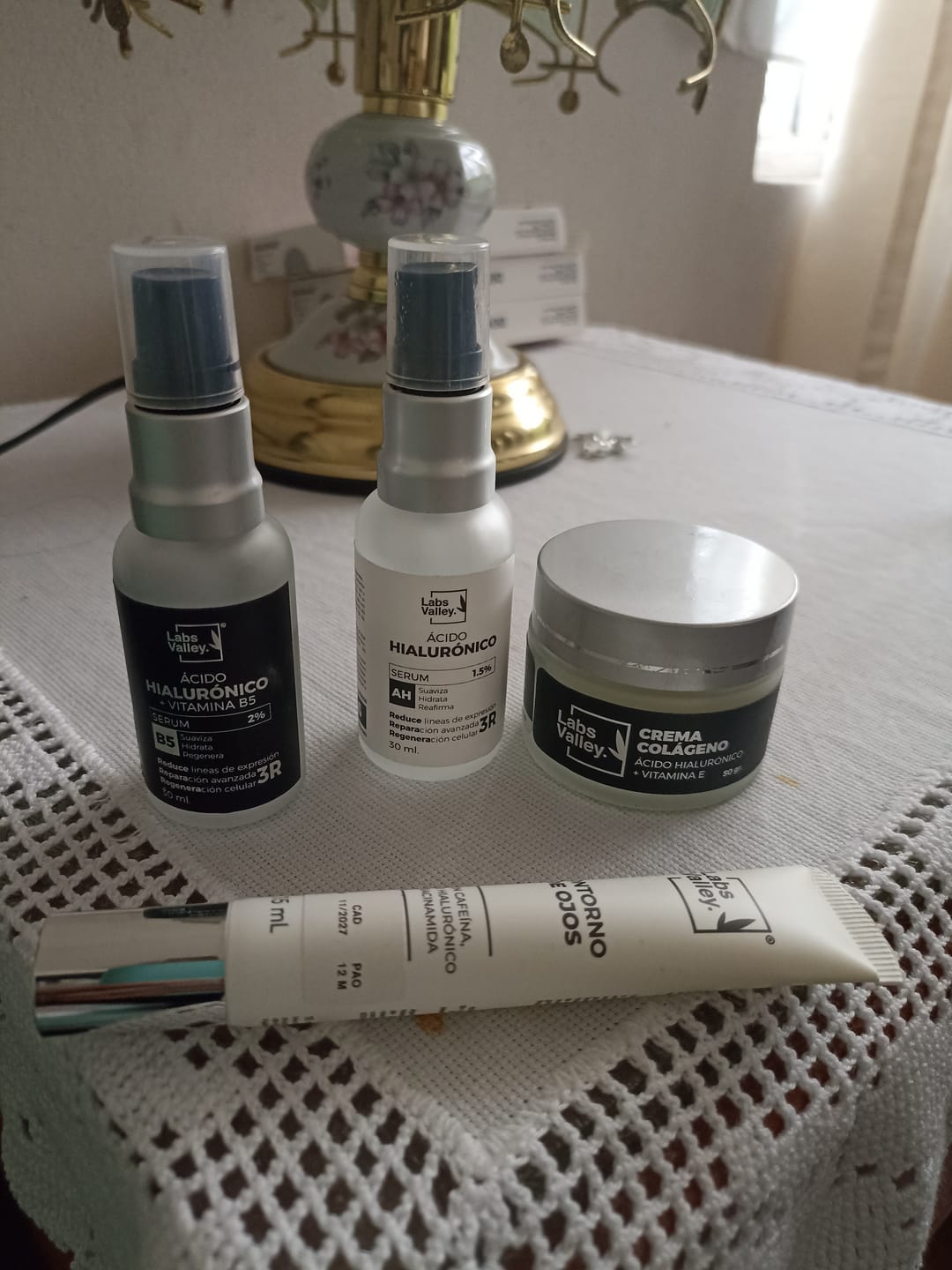 Customer photo review of Contorno de Ojos + Kit Pieles Maduras