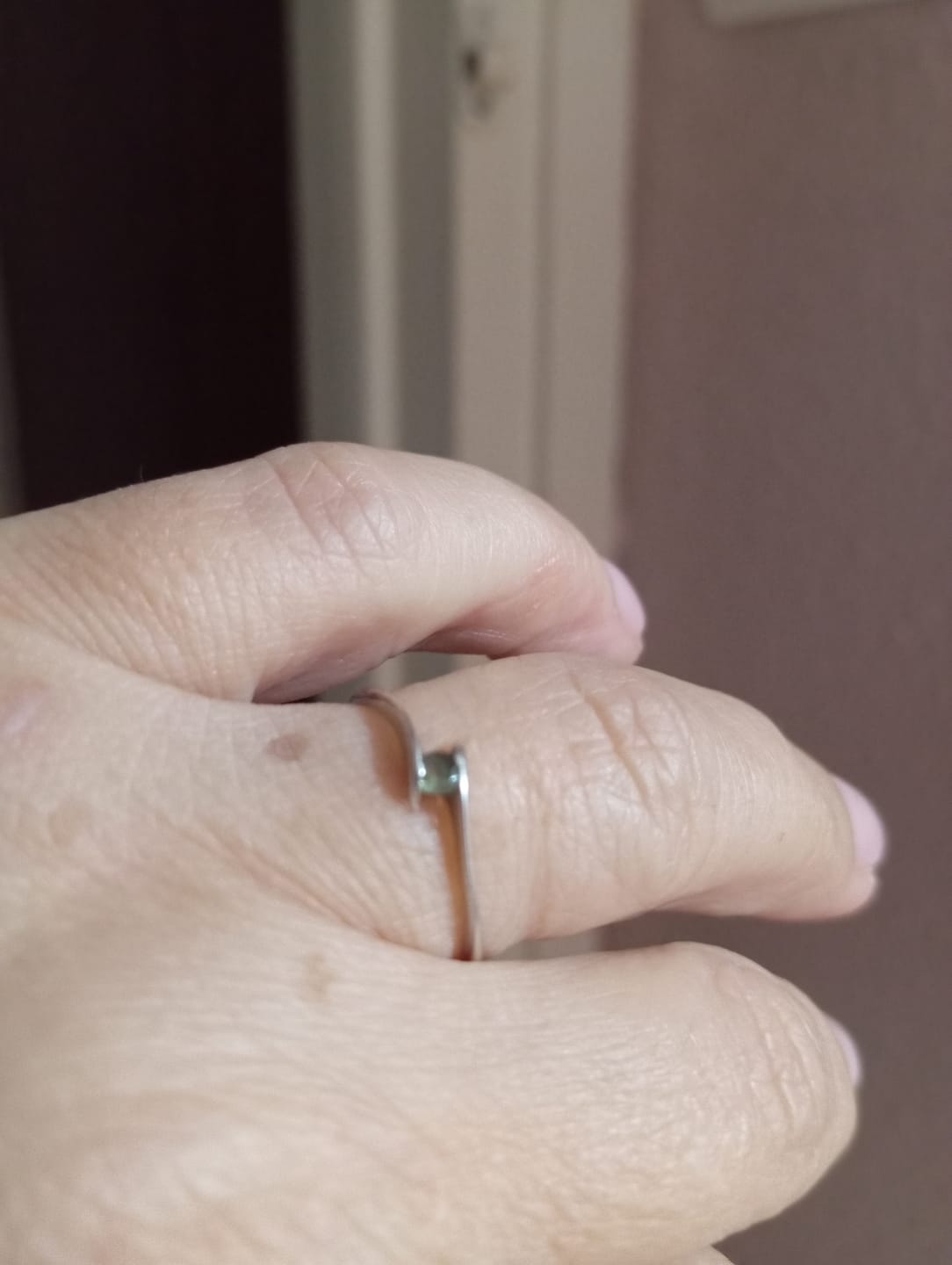 Customer photo review of Anillo Moldavita Pequeño | Buena suerte - Espiritualidad