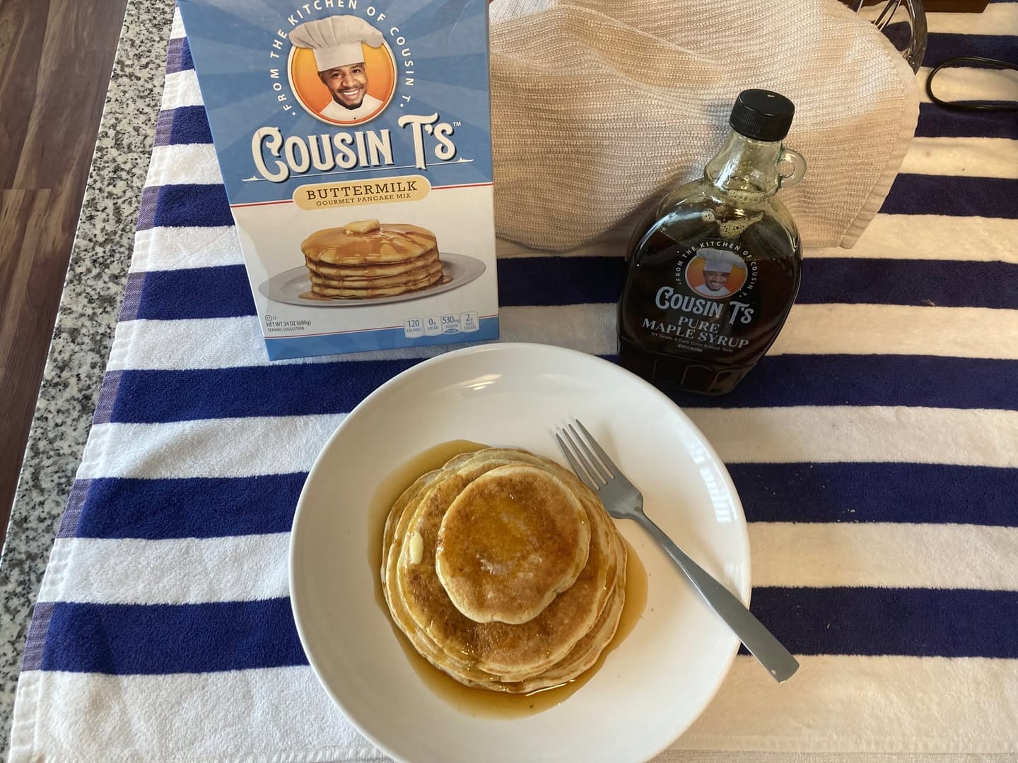 Customer photo review of Pure Maple Syrup Bundle (Free Gourmet Pancakes)