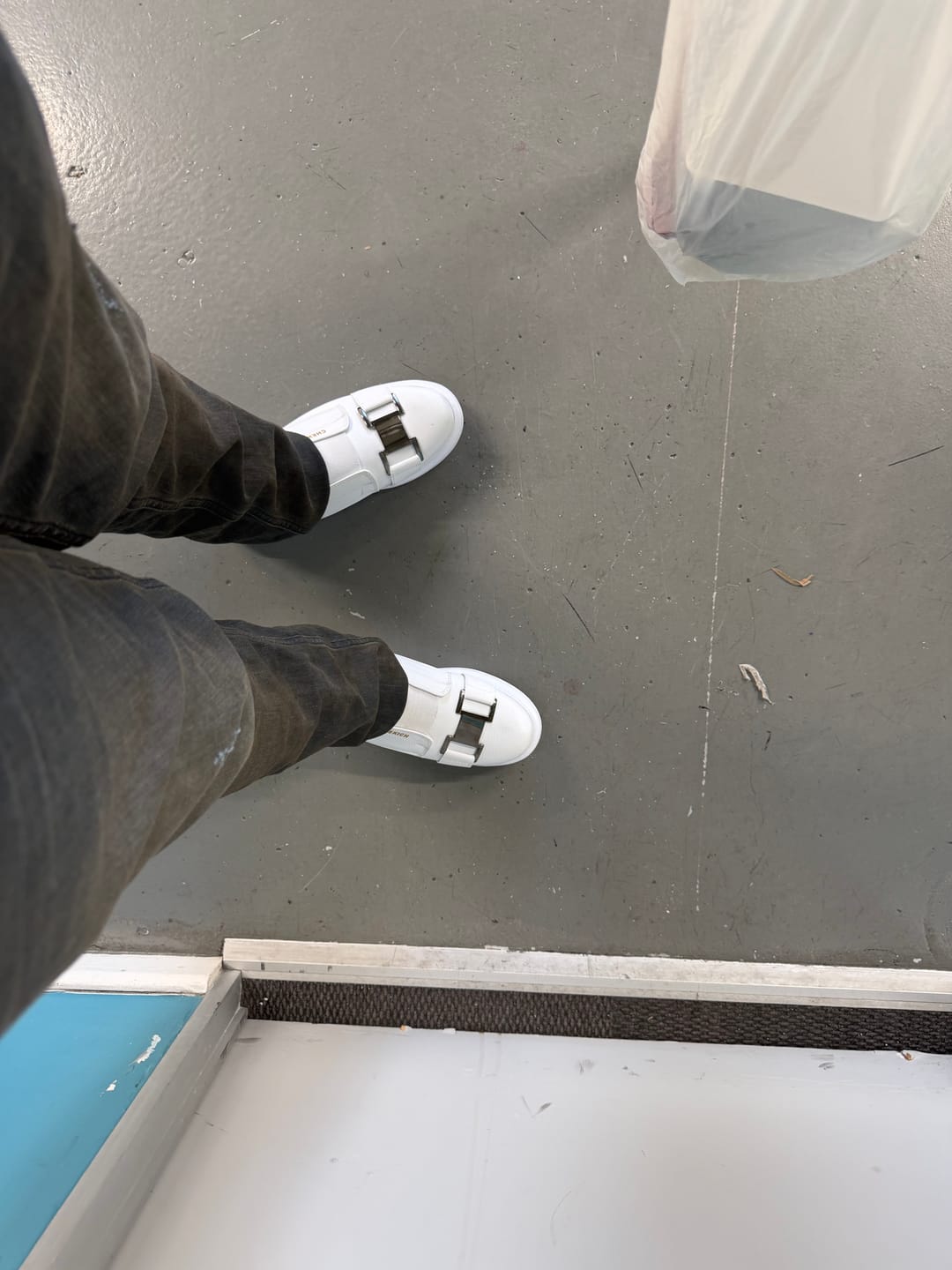 Customer photo review of VIP White