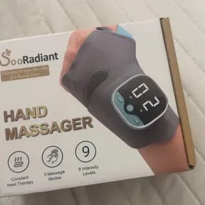 Customer photo review of Sollievo Dal Dolore Massaggiatore Mani Elettrico Con Calore