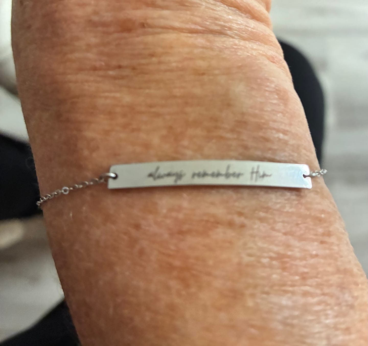Customer photo review of Always Remember Him Cursive Bar Bracelet