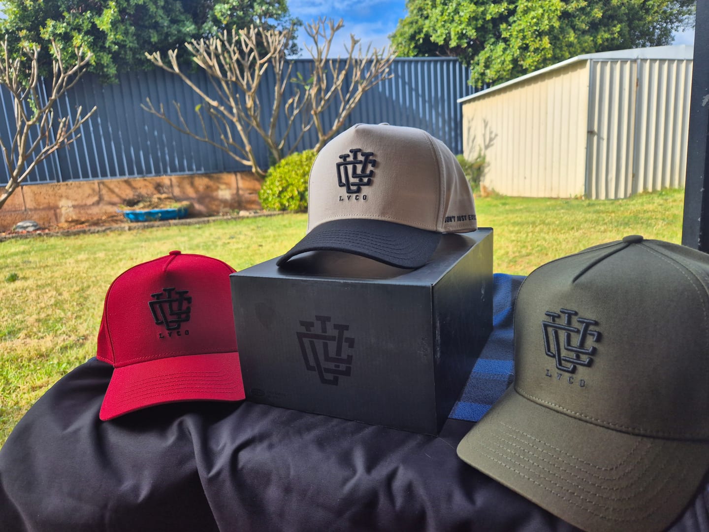 Customer photo review of DEEP FIT LVCO "Khaki Green/Black" A-Frame Snapback