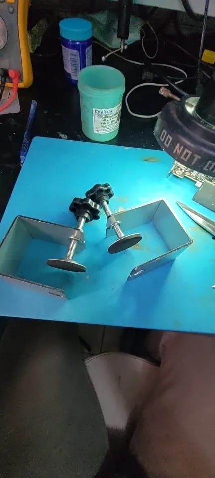 Customer photo review of Drawer Front Installation Clamps, 2-Pack