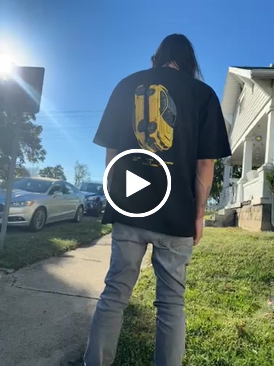 Customer video review of F82 M4 REFLECTION TEE