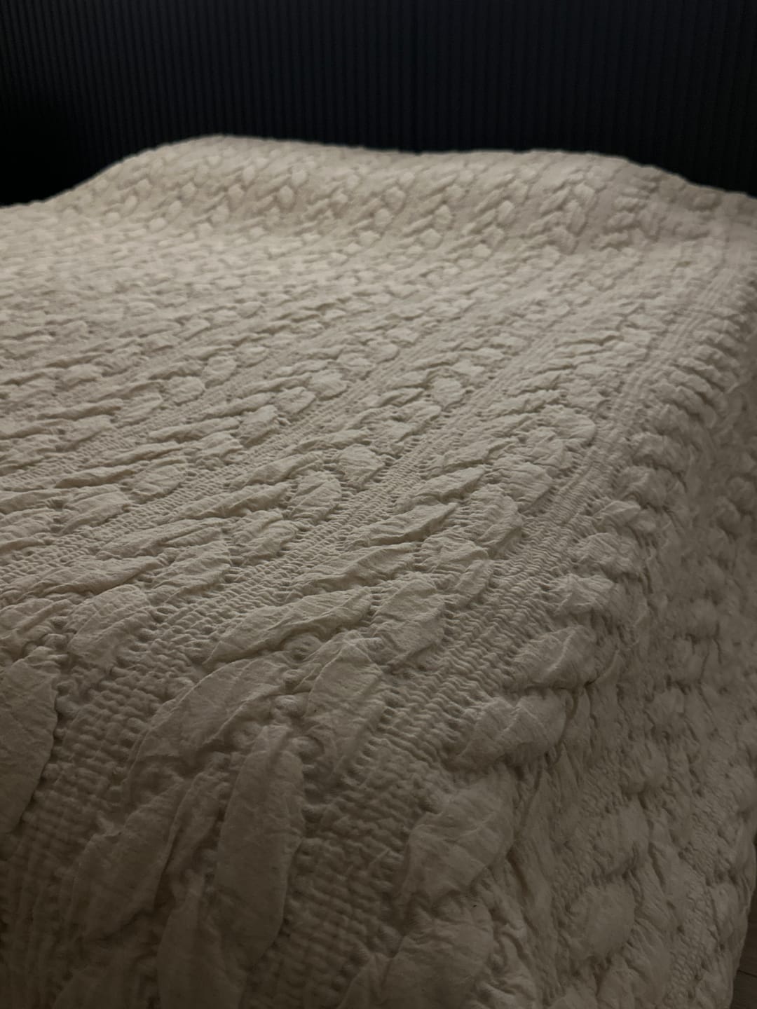 Customer photo review of Helen Dolgulu Keten Pamuk Çift Kişilik Yatak Örtüsü 240x260 cm