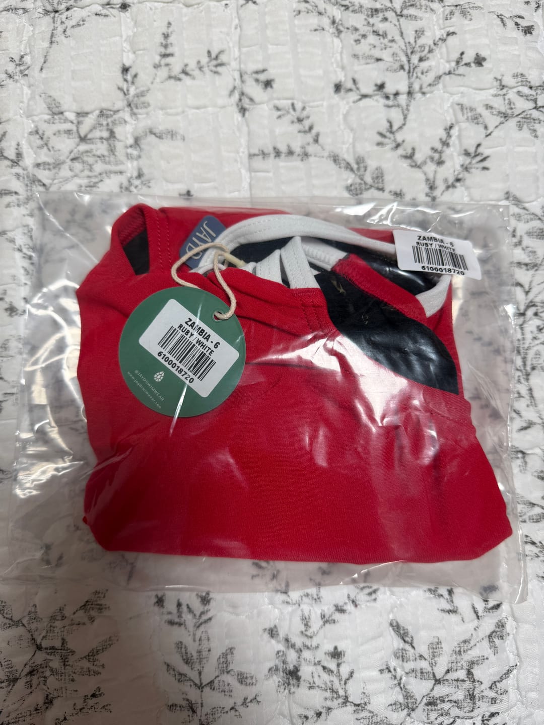 Customer photo review of ZAMBIA ONE PIECE - Ruby|White