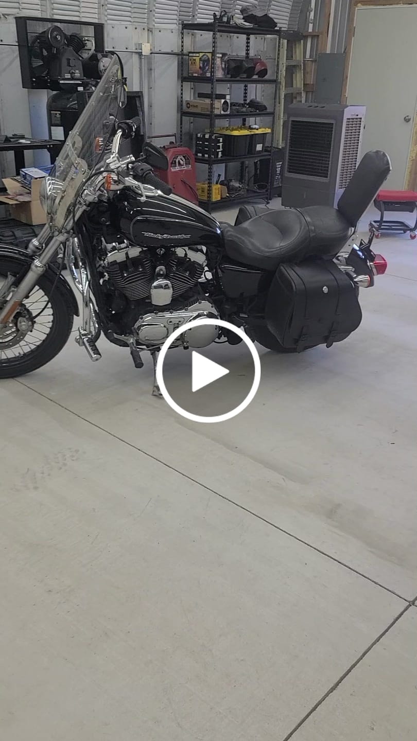 Customer video review of 30L - Ghost Large Shock Cutout Motorcycle Saddlebags For Harley Sportster 1200 Custom XL1200C