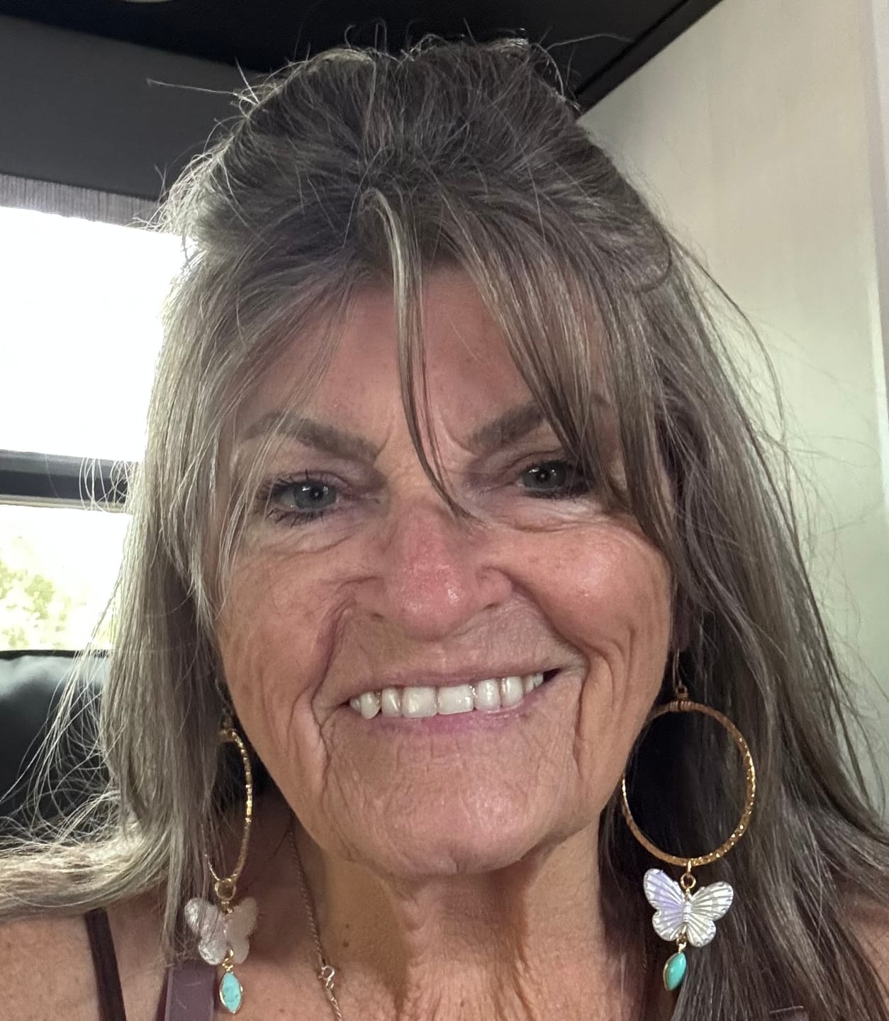 Customer photo review of The Earring Club