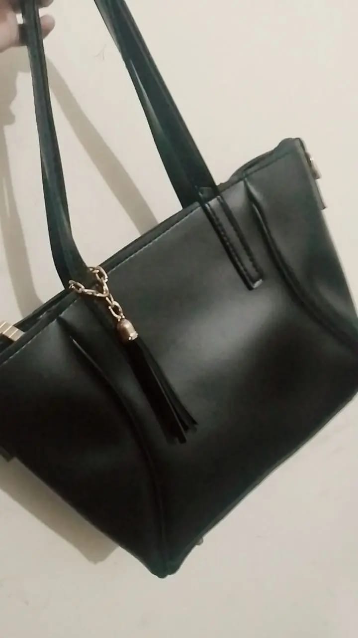 Customer photo review of The Iconic Black Shoulder Bag