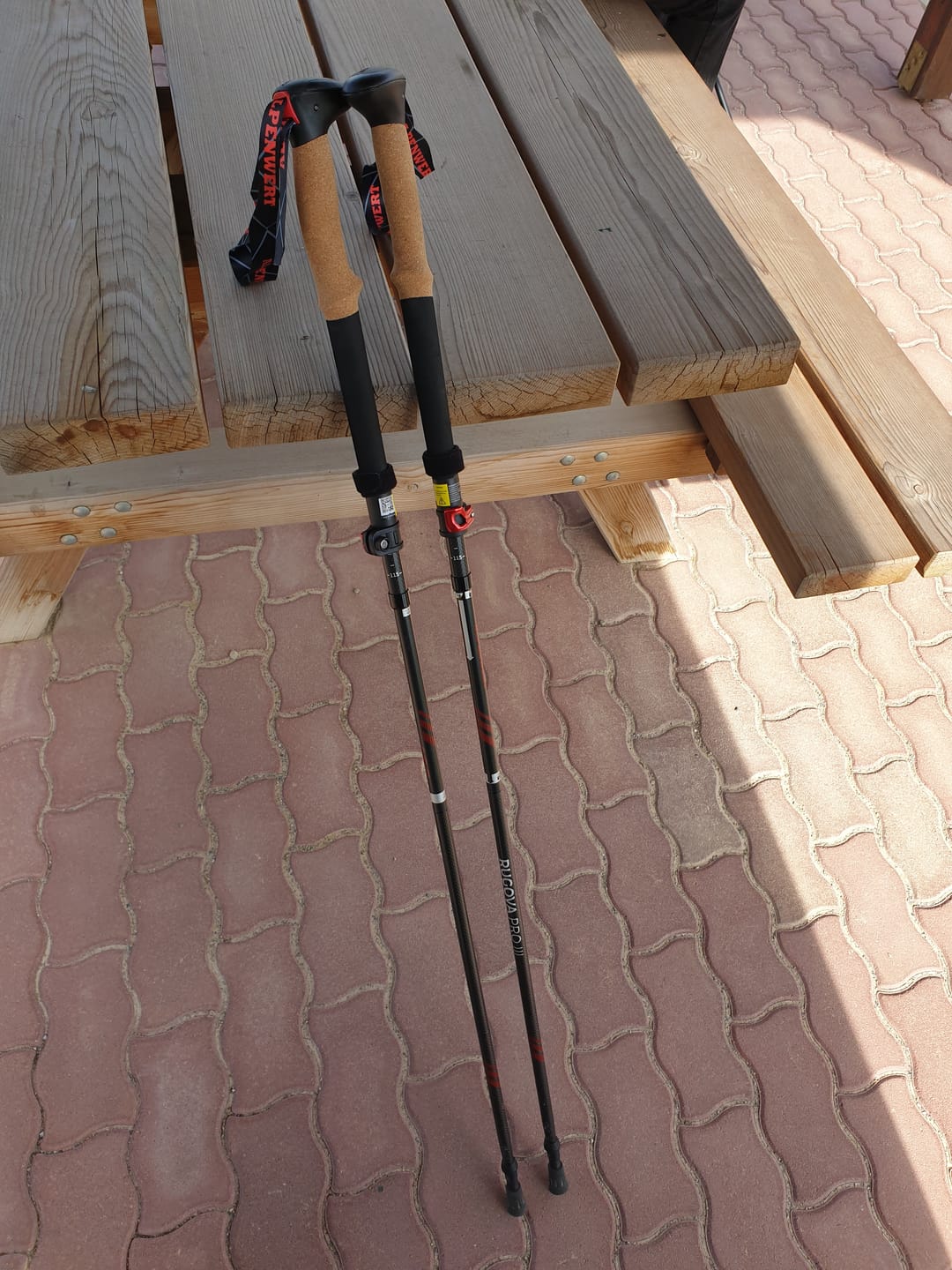 Customer photo review of Wanderstöcke Rugova Pro 3 faltbar & höhenverstellbar – Leicht & stabil