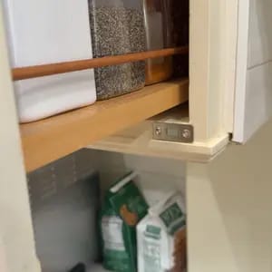Customer photo review of Chiusura Magnetica per Mobili Senza Foratura Versatile
