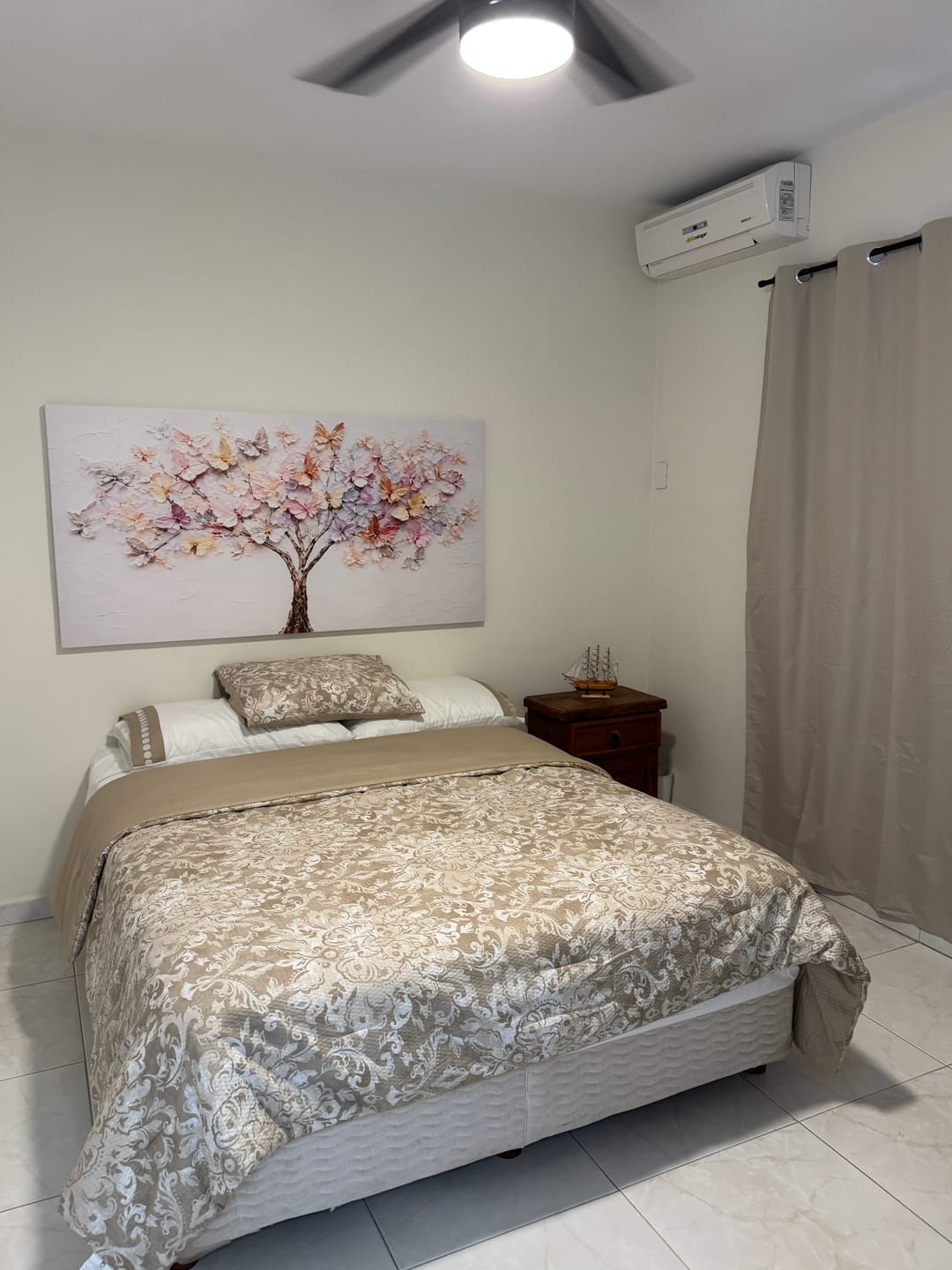 Customer photo review of Árbol en Flor — Susurros de Primavera