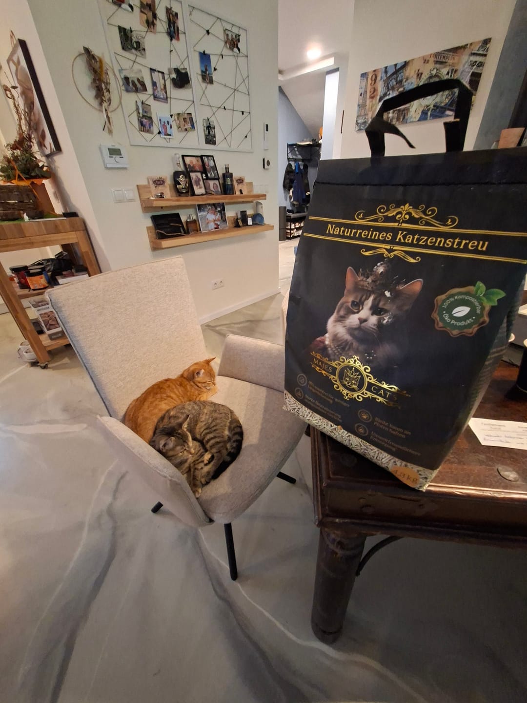 Customer photo review of Naturreines Katzenstreu