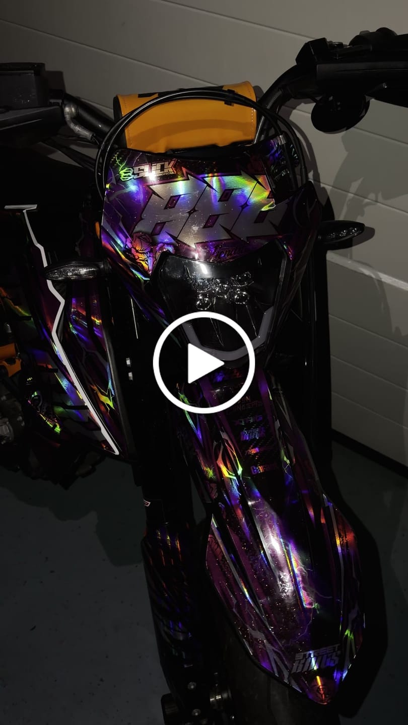Customer video review of Full Holographic Chrome