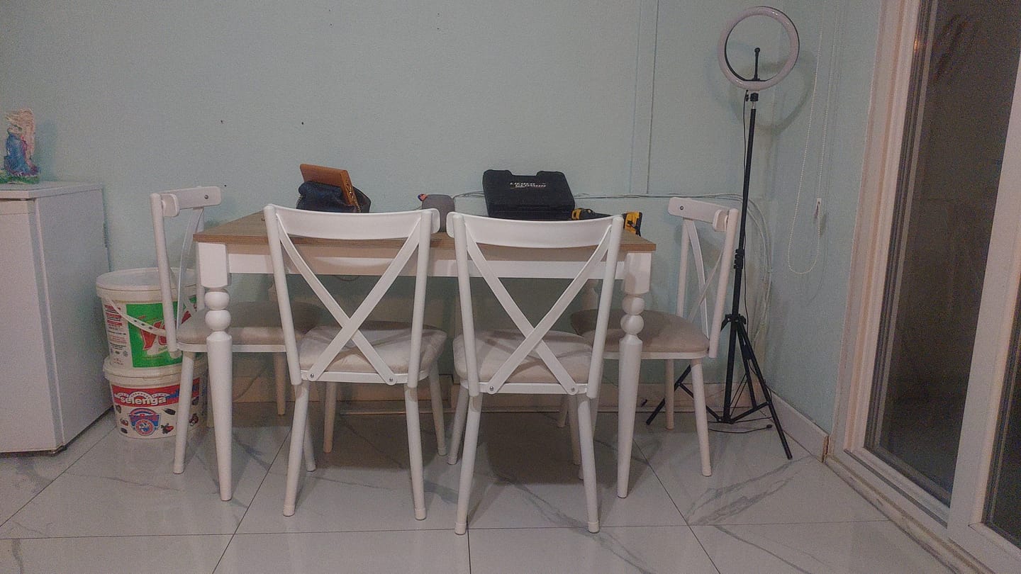 Customer photo review of Rani JC120 Mutfak Masa Sandalye Takımı Sepet Ceviz - Beyaz