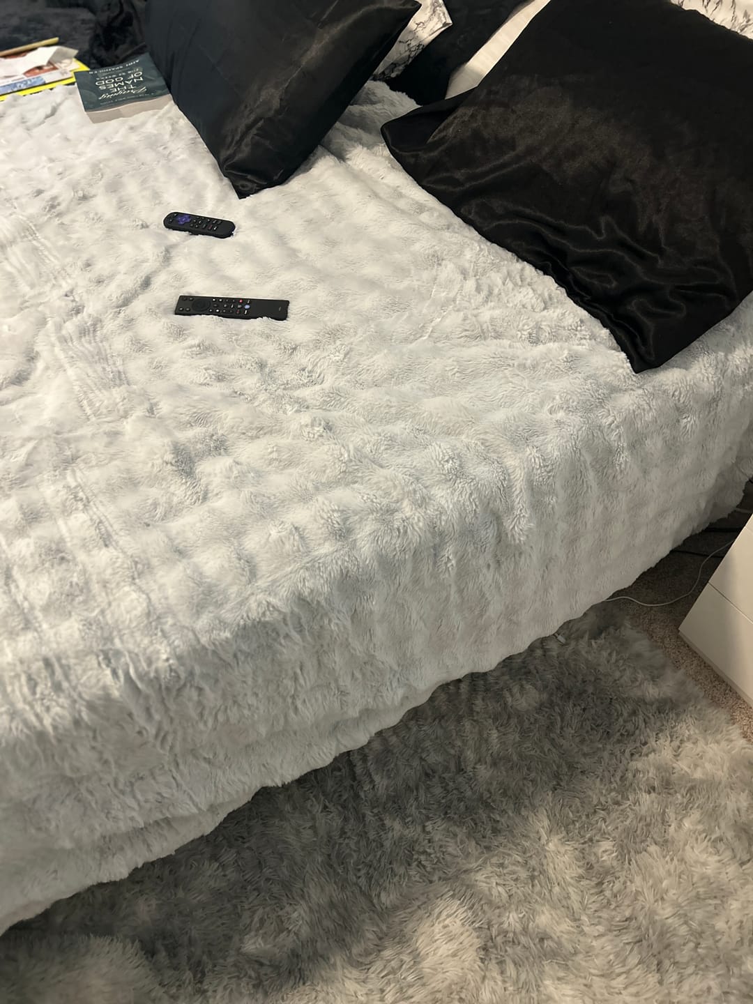 Customer photo review of Cloud Throw Blanket