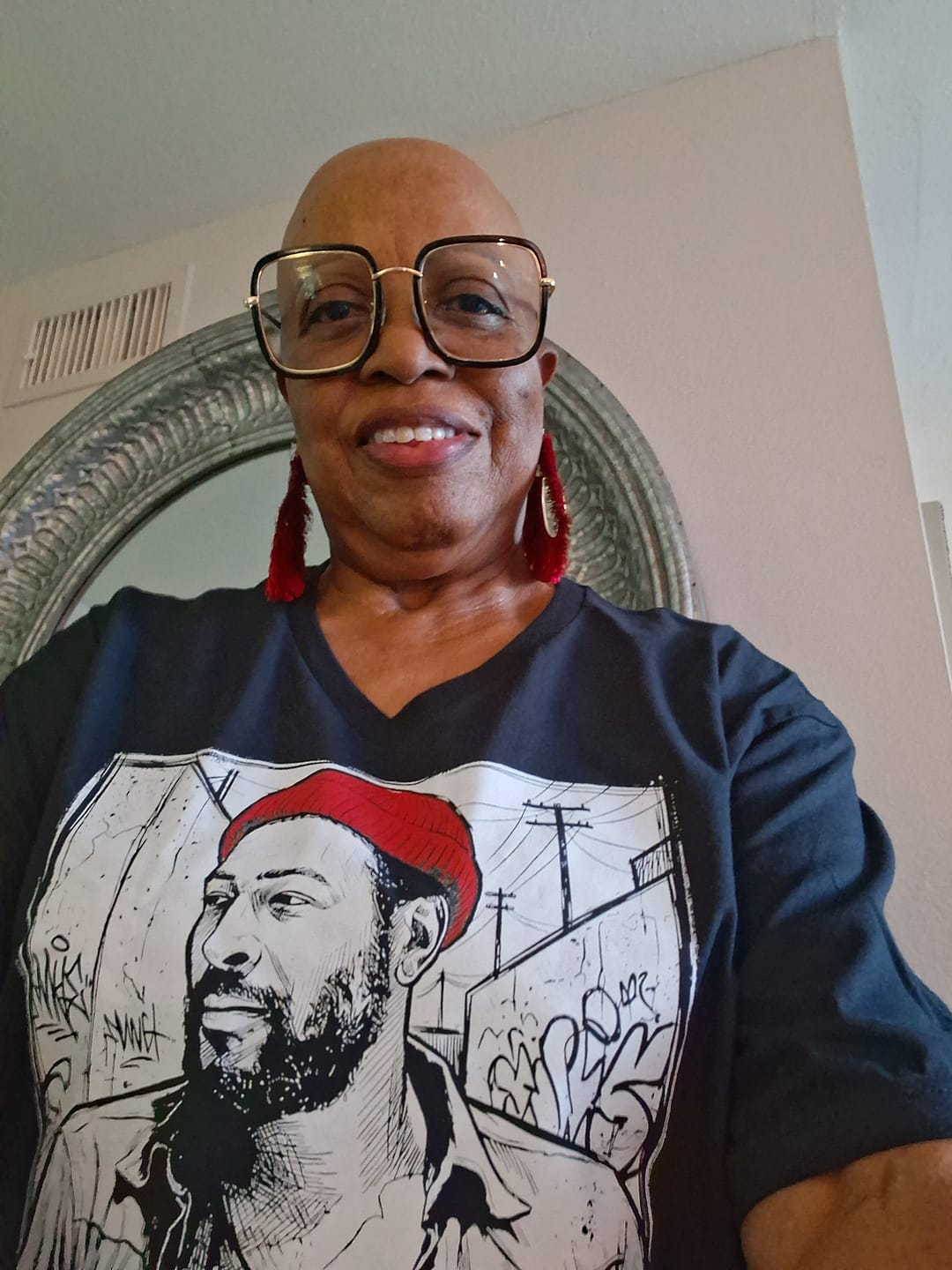 Customer photo review of Marvin (Distressed Design)