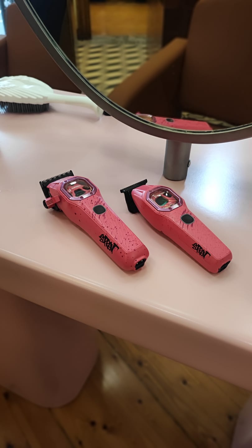 Customer photo review of SUPRENT FANGS Vice Edition Clipper Trimmer Combo HC976PX