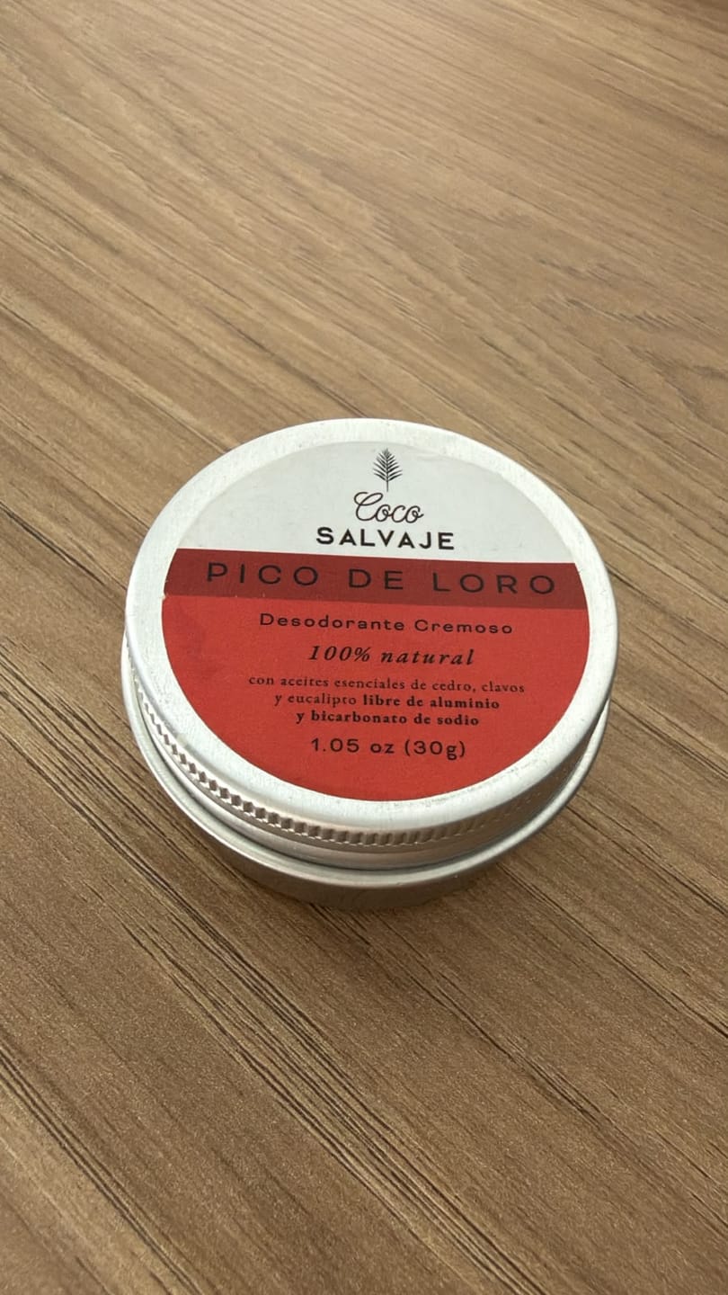 Customer photo review of Desodorante amaderado Pico de Loro sin aluminio