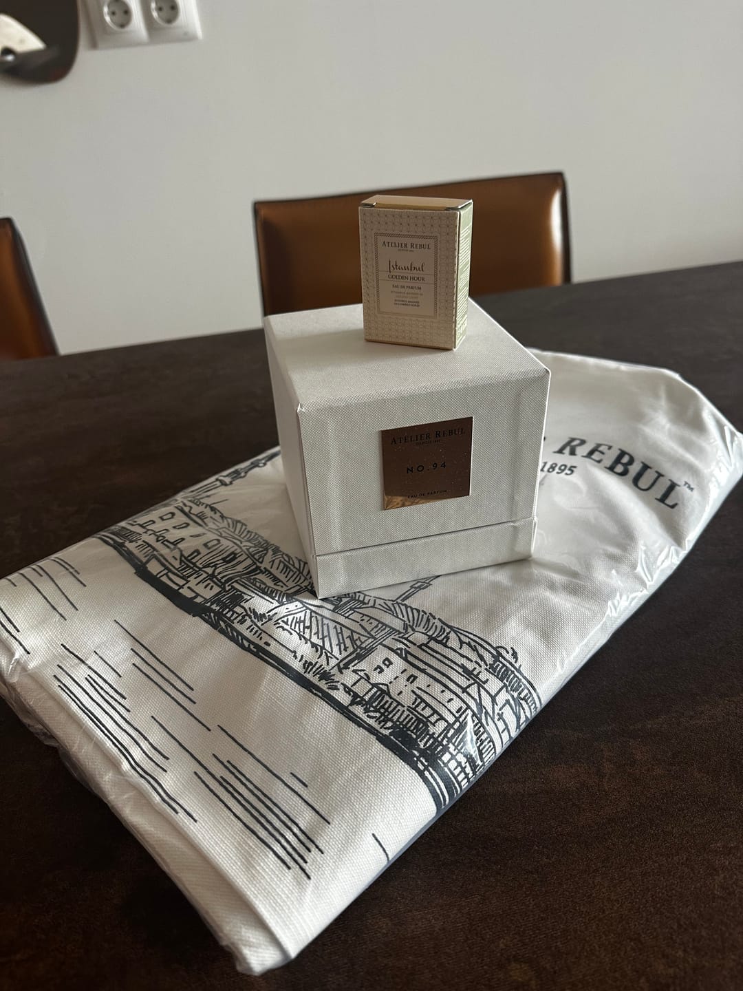 Customer photo review of Istanbul Golden Hour Parfum Sample 2ml