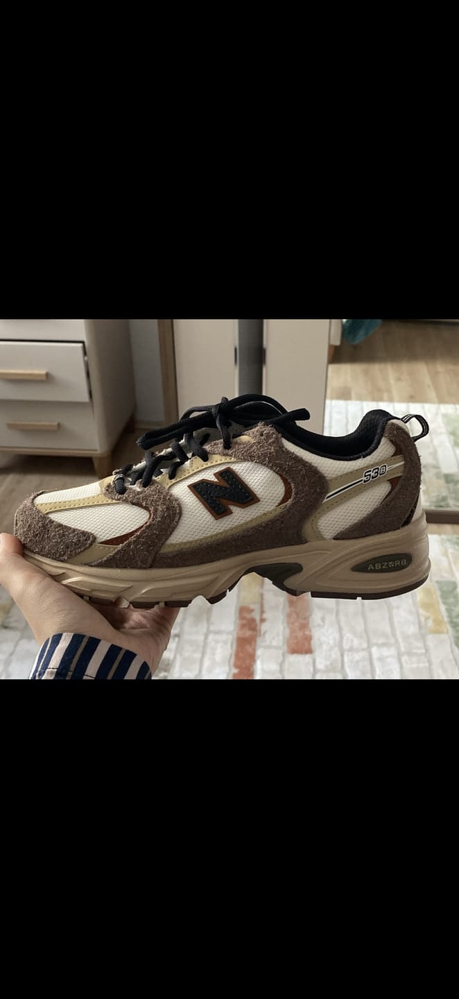 Customer photo review of New Balance 530  - Dark Mushroom Incense Linen  -  MR530SNC
