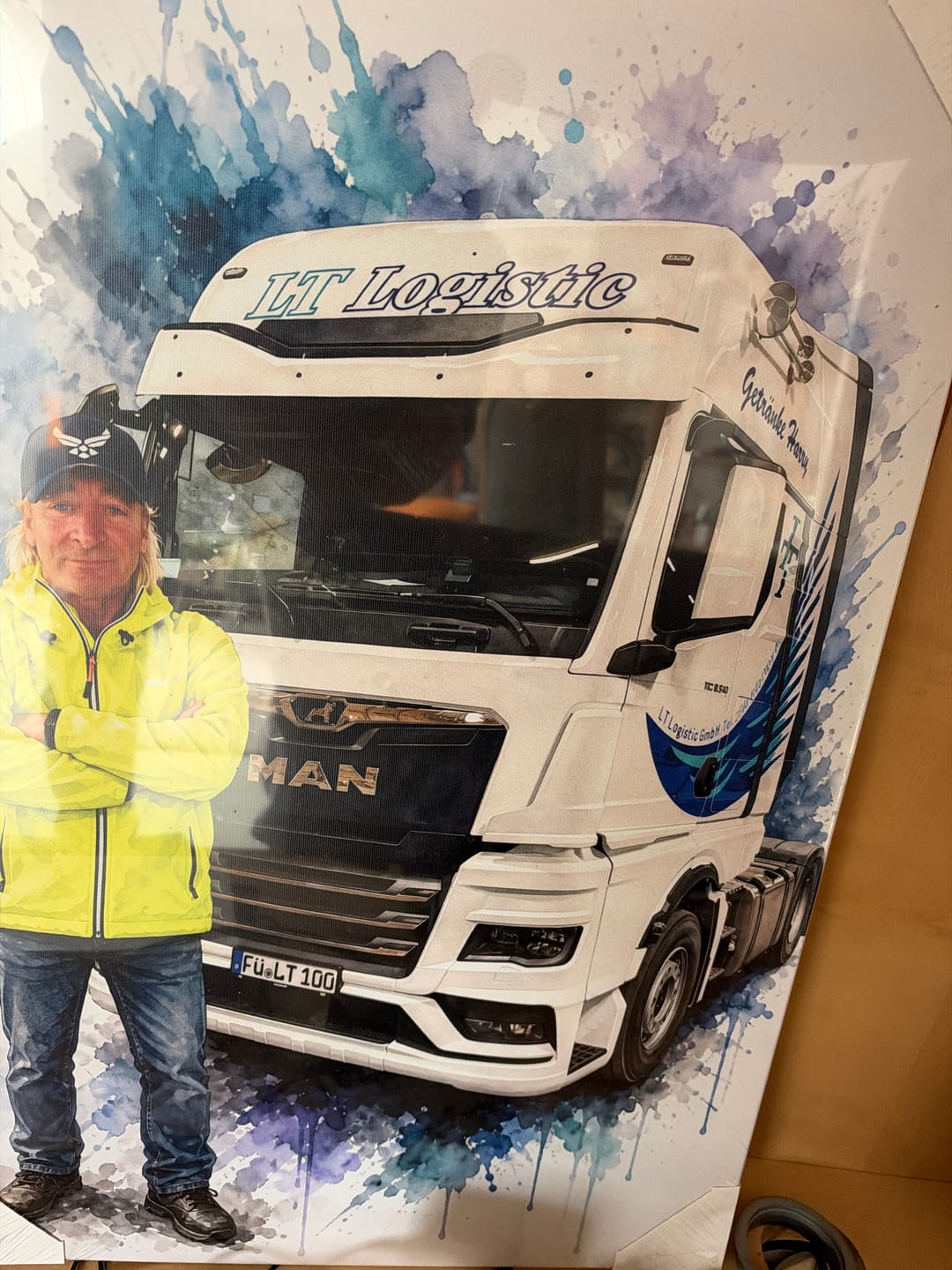 Customer photo review of Dein Fahrzeug als Kunstwerk – mit Live-Vorschau, als Poster oder Leinwand